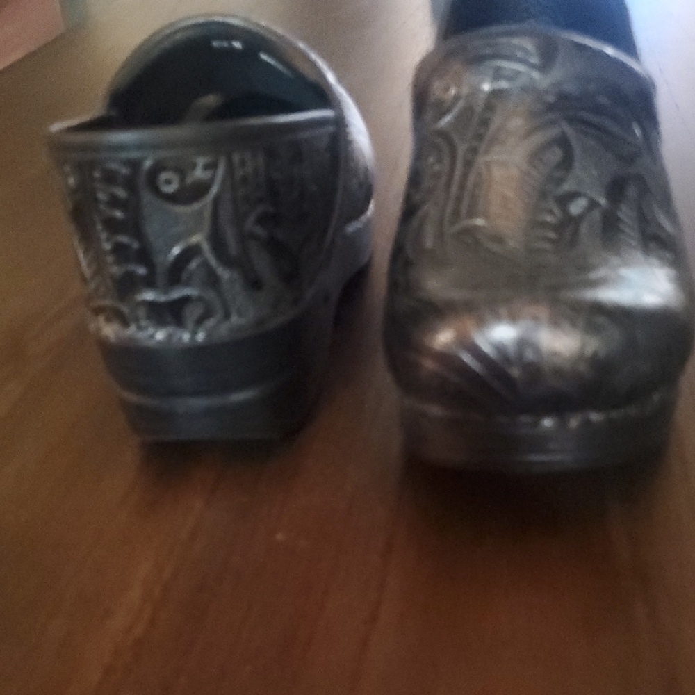 Dansko Black Embossed Leaf Pattern Clogs - image 3